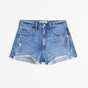 Curve Love High Rise Mom Short